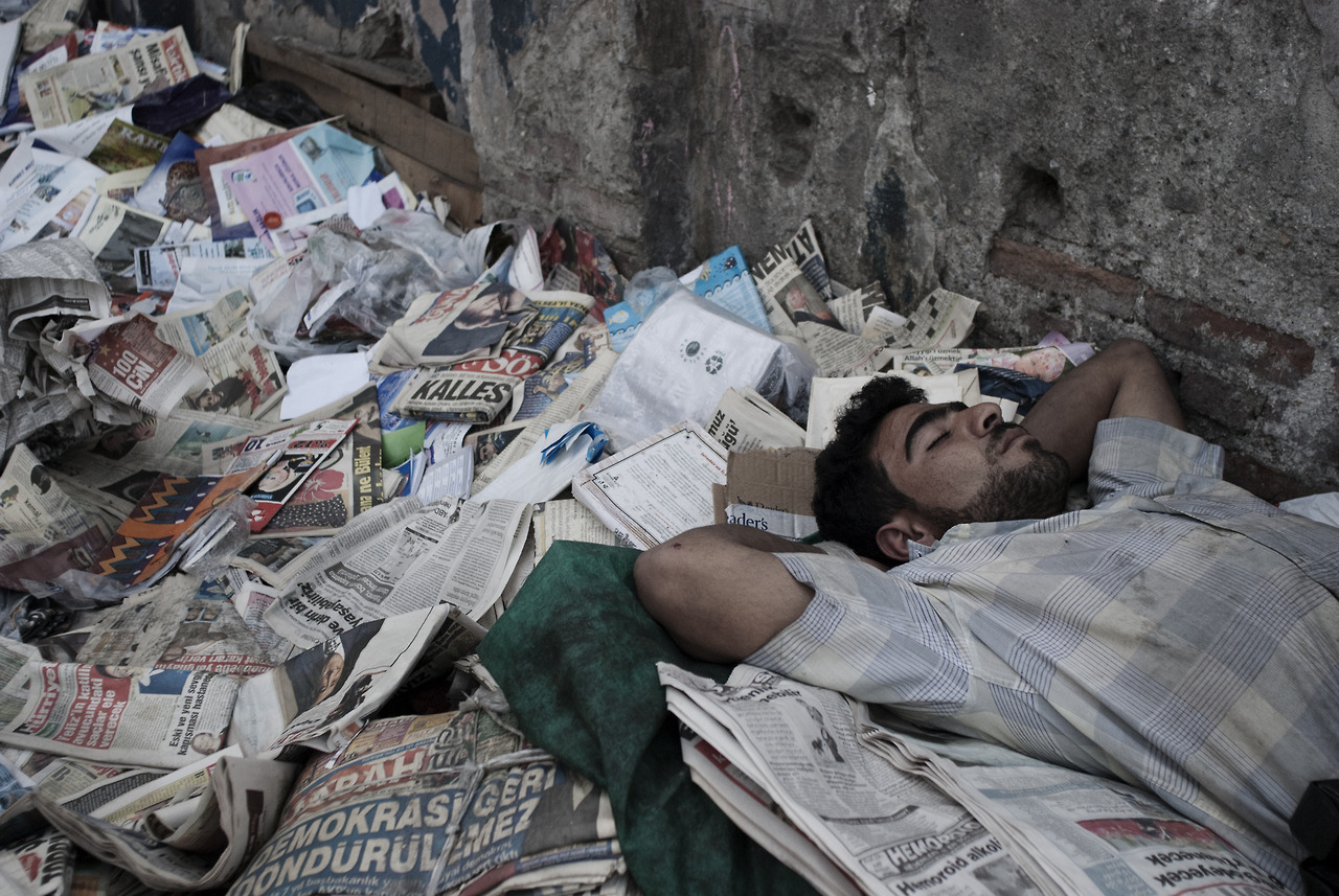 Featured image for “2008’e istanbul’a ali saltan’ın fotoğrafları ve metniyle geri dönüş…”